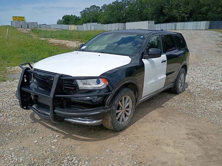 2017-dodge-durango-image-1