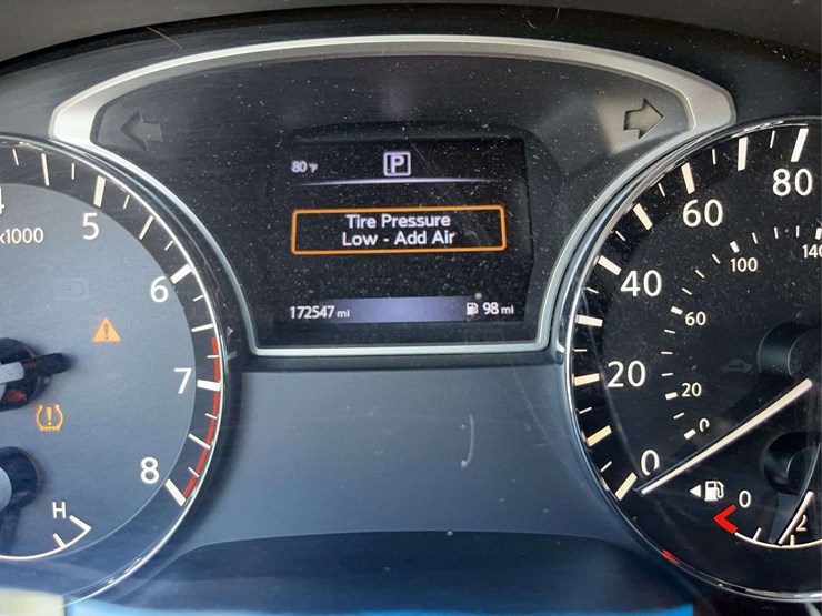 2016-nissan-pathfinder-image-15