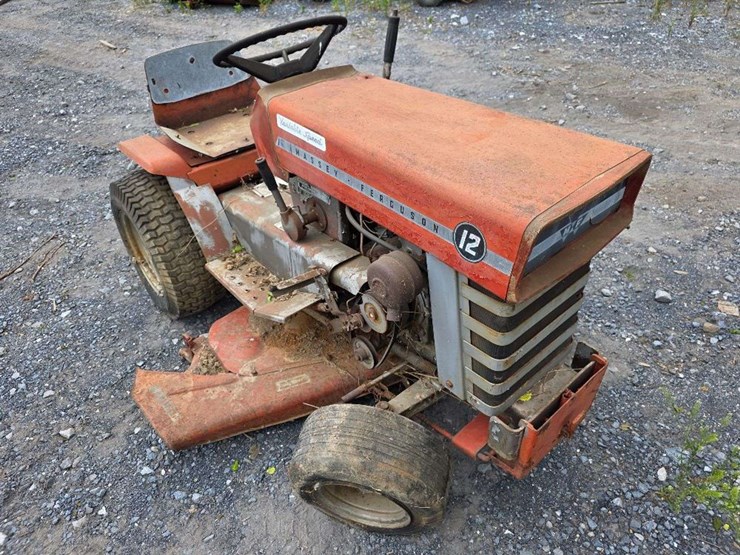 1973-massey-ferguson-12-image-7