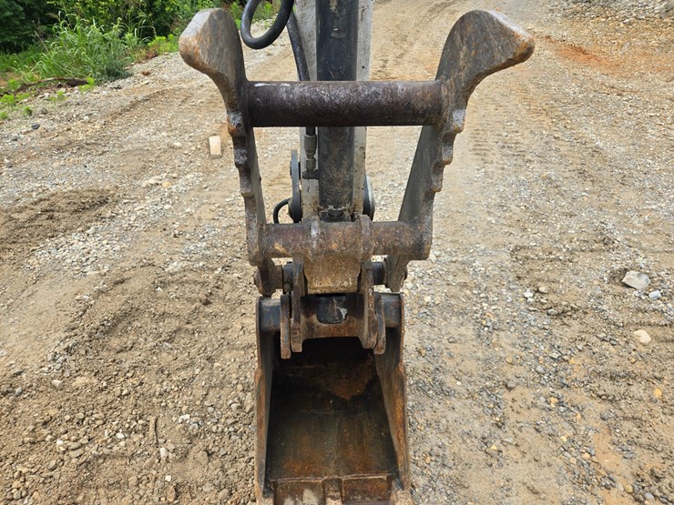 2022-bobcat-e35-image-61