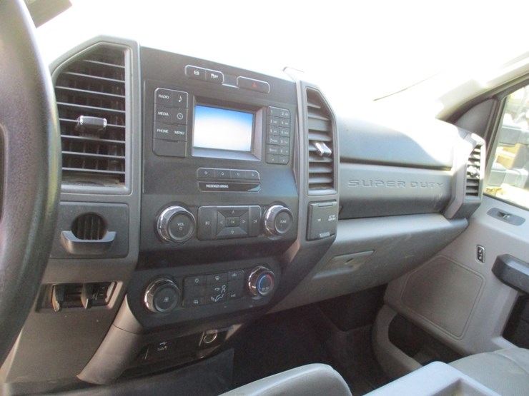 2019-ford-f550-xl-sd-image-7