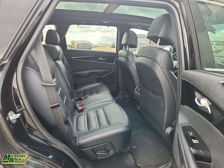 2017-kia-sorento-image-20