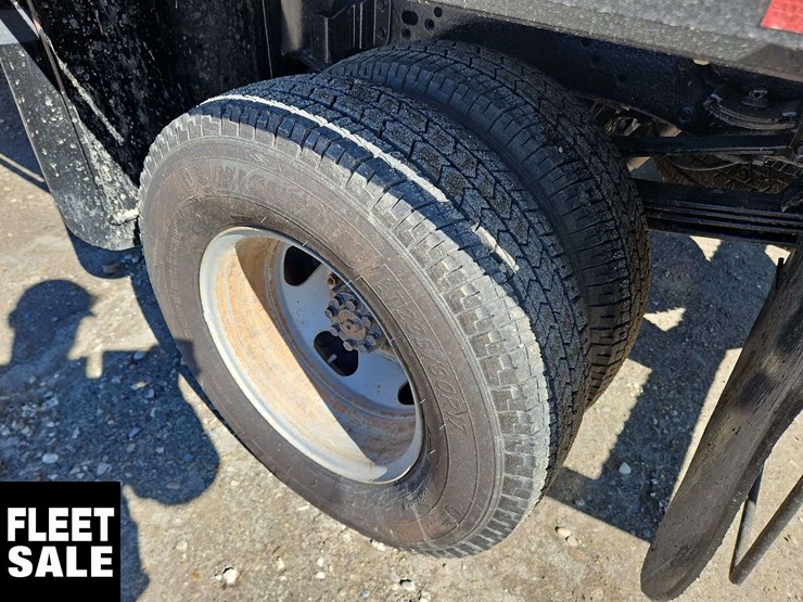 2019-chevrolet-silverado-3500hd-image-12