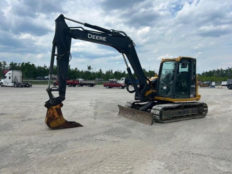 2014-deere-85g-image-1