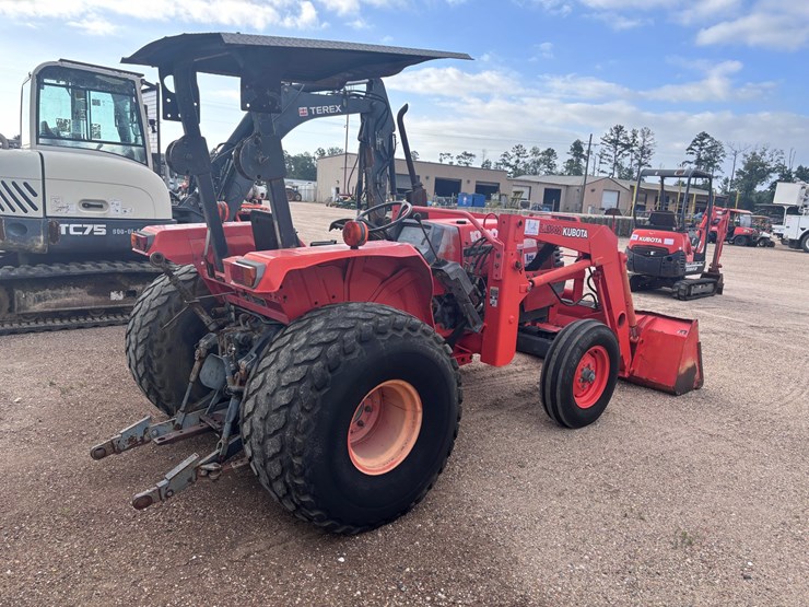 kubota-la1002-image-3