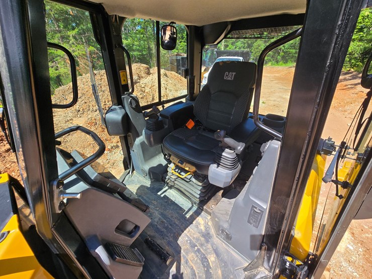 caterpillar-d4-image-73