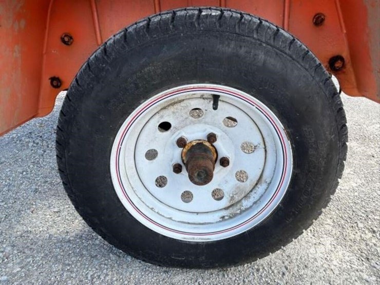 tow-behind-sign-board-image-38