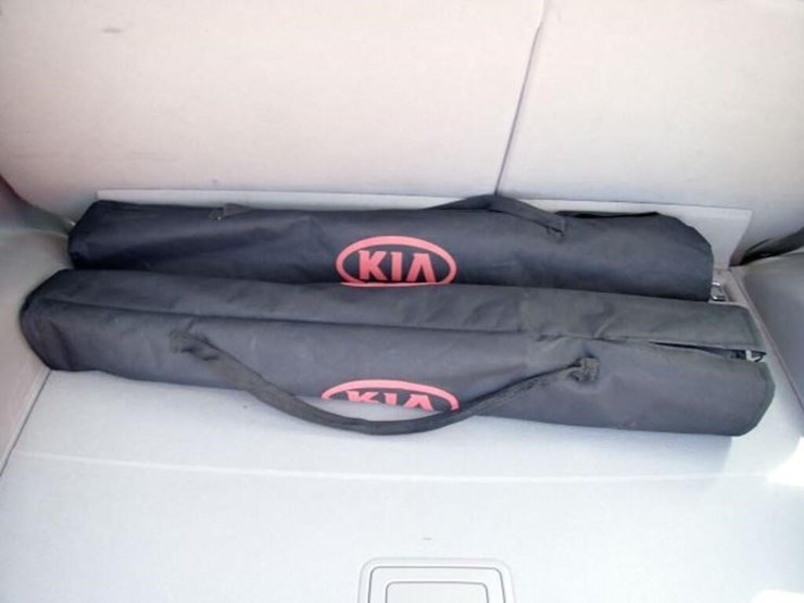 2007-kia-rondo-ex-sport-utility-vehicle-knafg52667-image-35