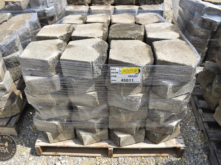 landscape-retaining-wall-block-45511-image-1