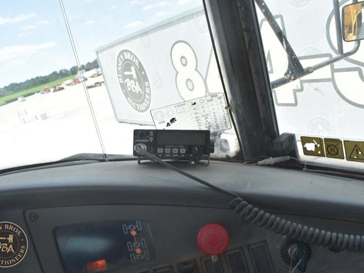2006-volvo-a40d-image-68