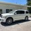 2010-infiniti-qx56-image-1