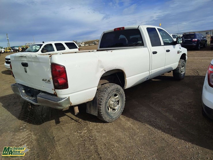 2009-dodge-ram-2500-image-4