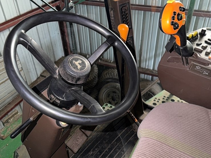 john-deere-9750-image-23