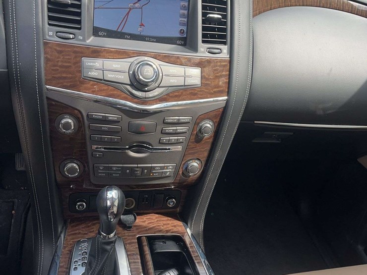 2019-nissan-armada-image-12