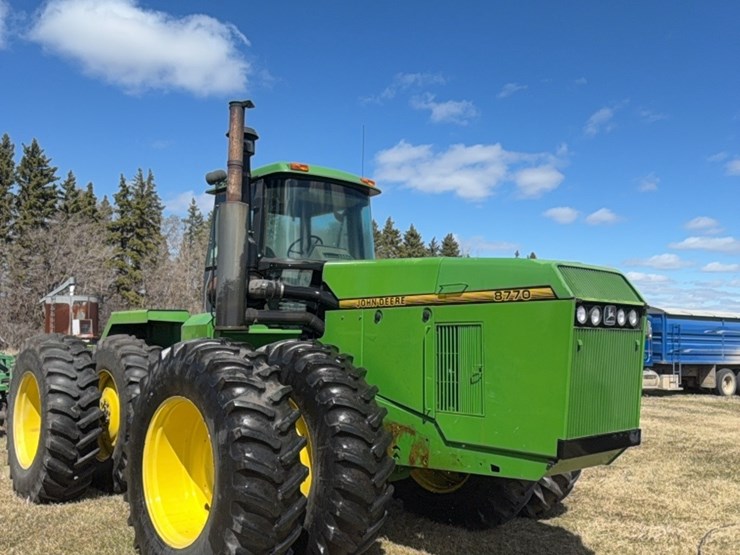 john-deere-8770-image-1