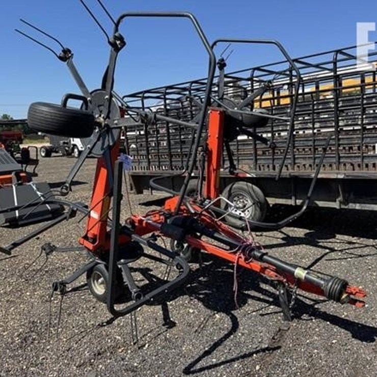 KUBOTA TE4052T