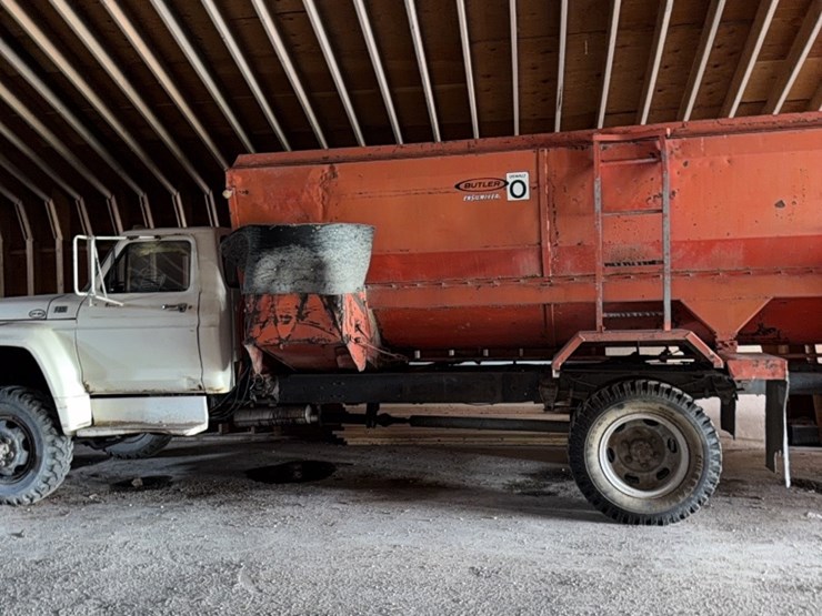 ford-f600-image-10