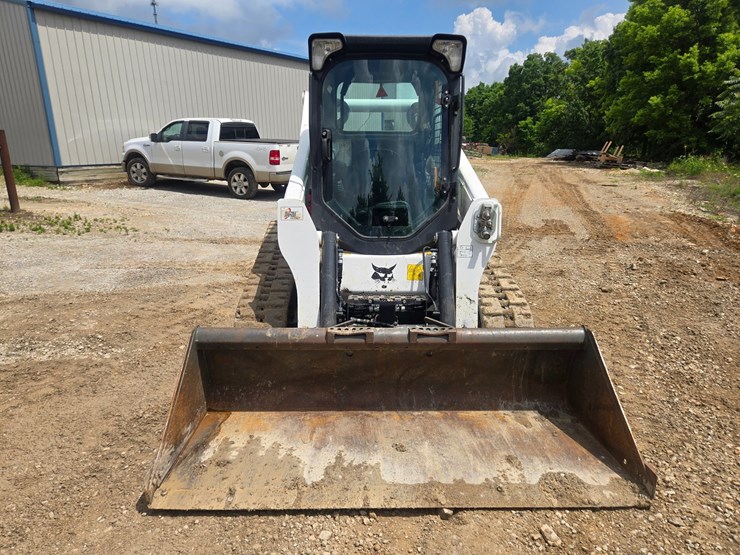 2024-bobcat-t650-image-15