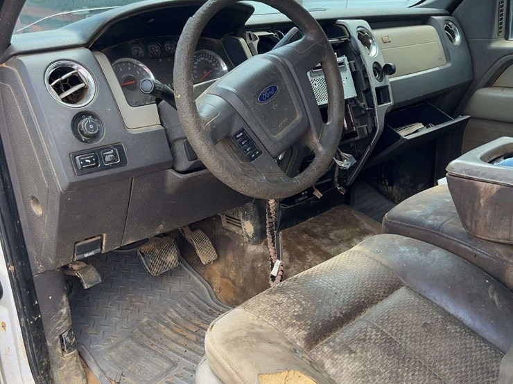 2010-ford-f150-image-21
