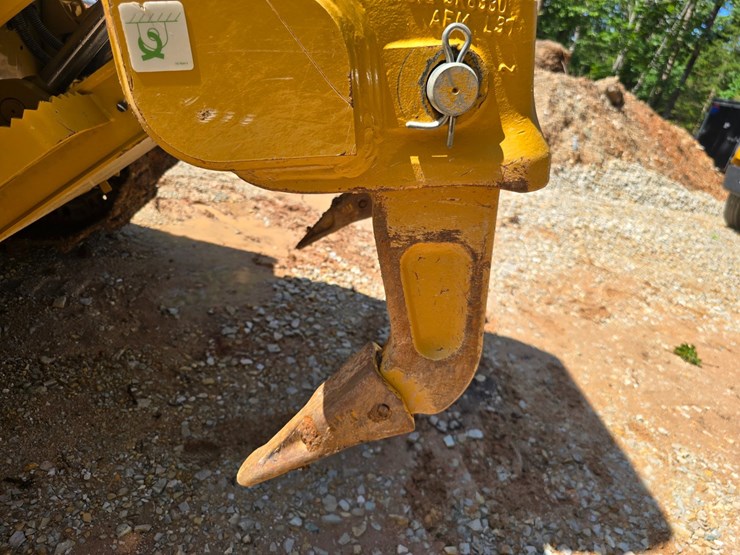 caterpillar-d4-image-59