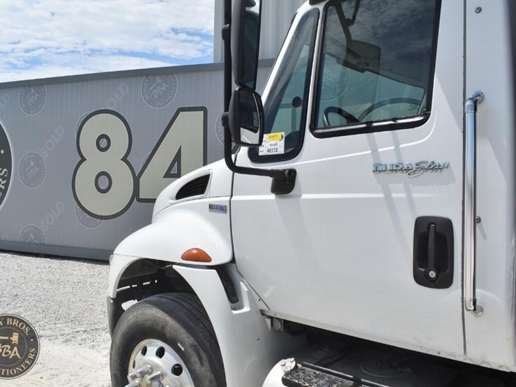 2012-international-durastar-4400-image-23