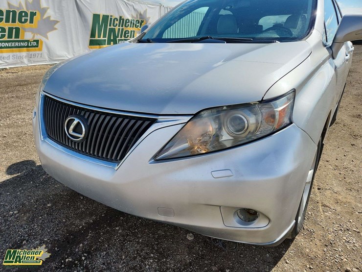 2010-lexus-rx350-image-25