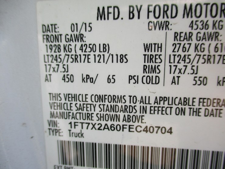2015-ford-f250-xl-image-18