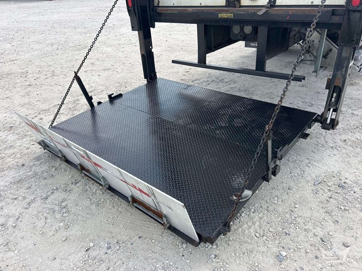 2018-international-durastar-4300-image-20
