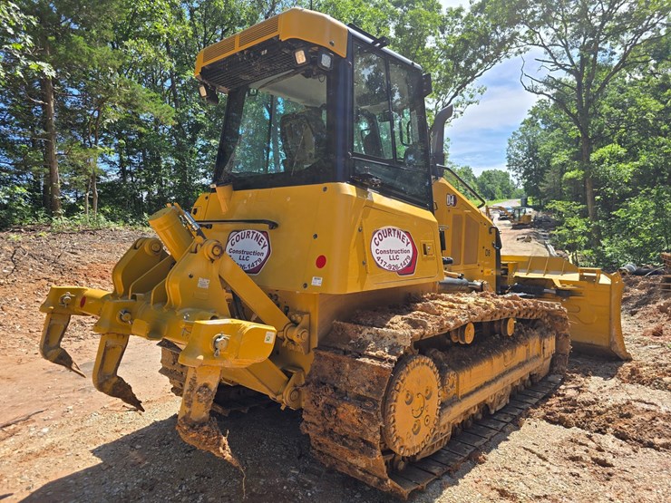 caterpillar-d4-image-15