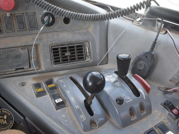 2006-volvo-a40d-image-62
