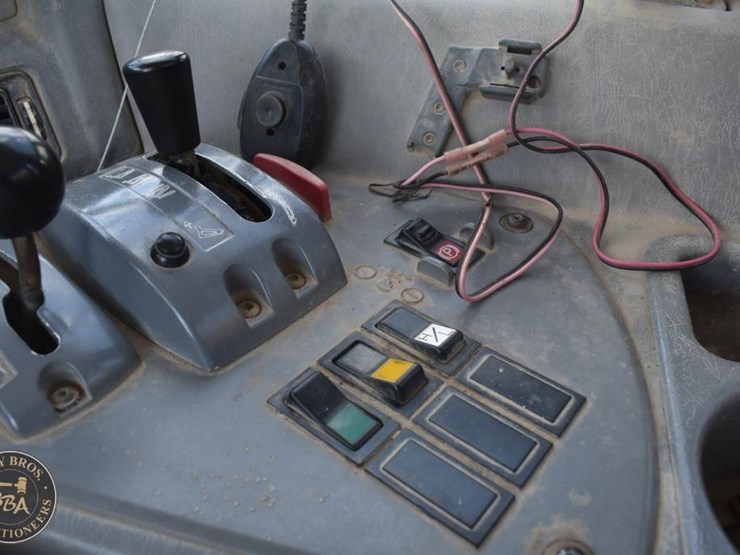 2006-volvo-a40d-image-67