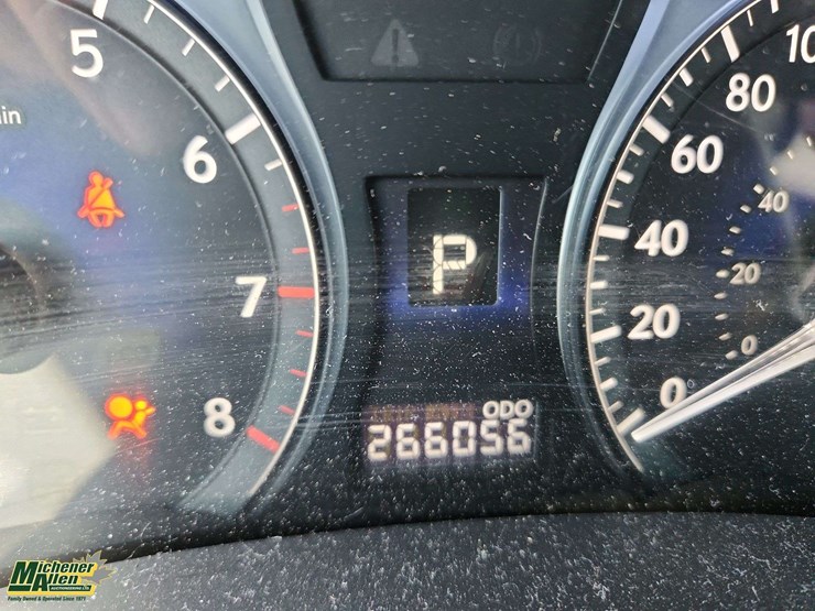 2010-lexus-rx350-image-33