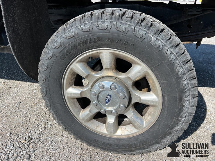 2011-ford-f350-image-9