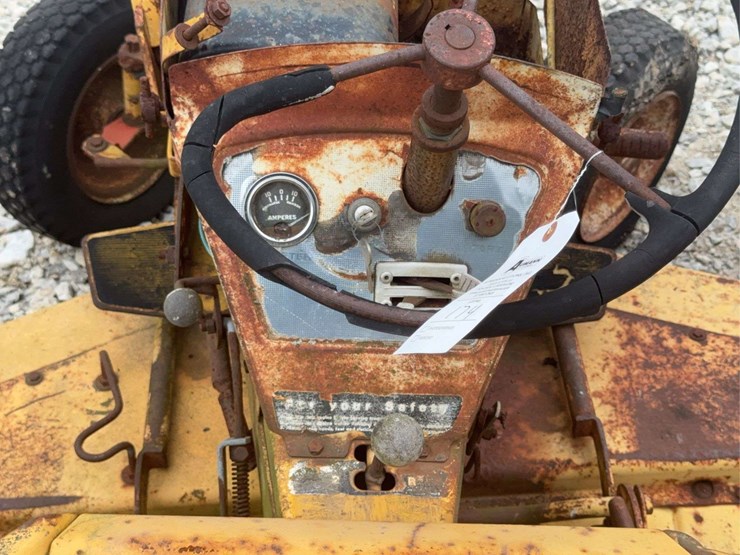 allis-chalmers-b-image-6