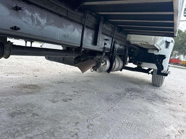 2018-international-durastar-4300-image-21