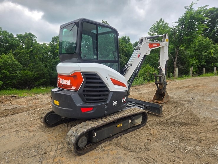 2023-bobcat-e35i-image-11