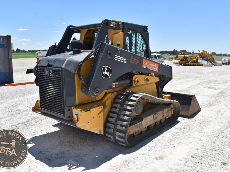 2018-deere-333g-image-16