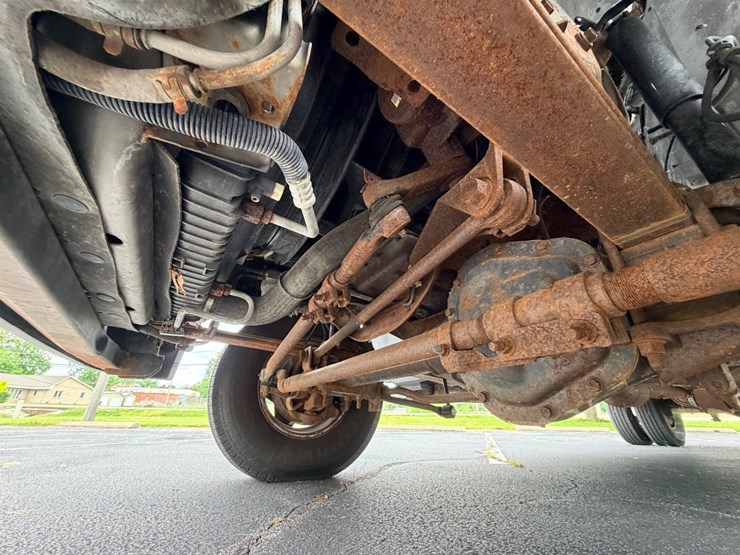 2004-ford-f350-image-13