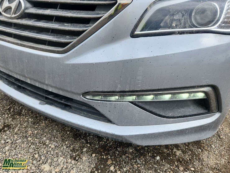 2017-hyundai-sonata-4dr-sedan-image-50