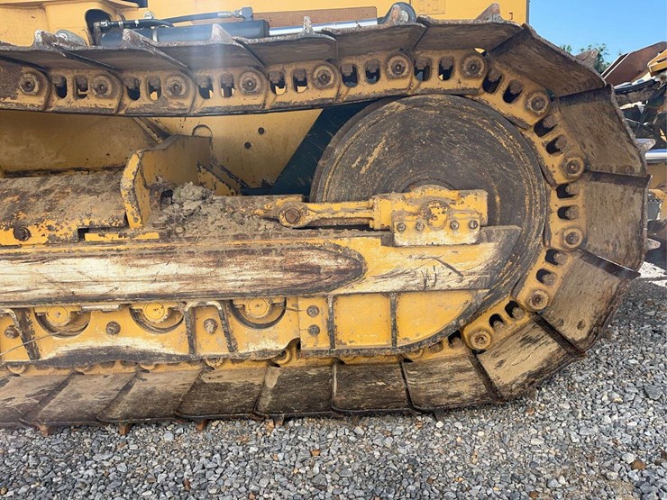 deere-650k-image-13