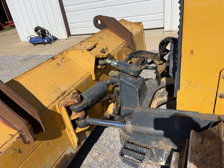 deere-650k-image-9