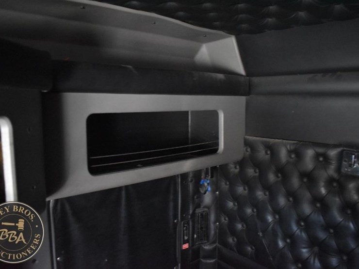 2013-kenworth-t660-image-51