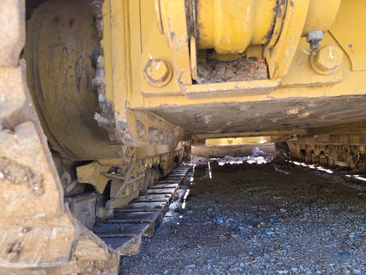 caterpillar-d4-image-55