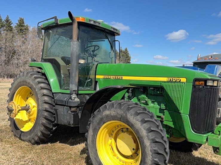 john-deere-8100-image-35