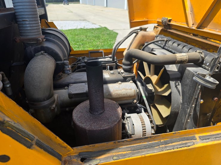 jcb-930-image-49
