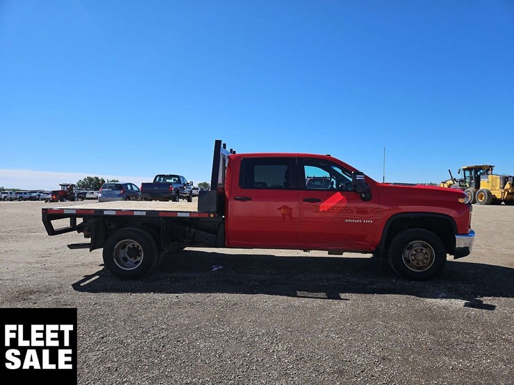 2020-chevrolet-silverado-3500hd-image-9