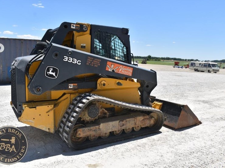 2018-deere-333g-image-17