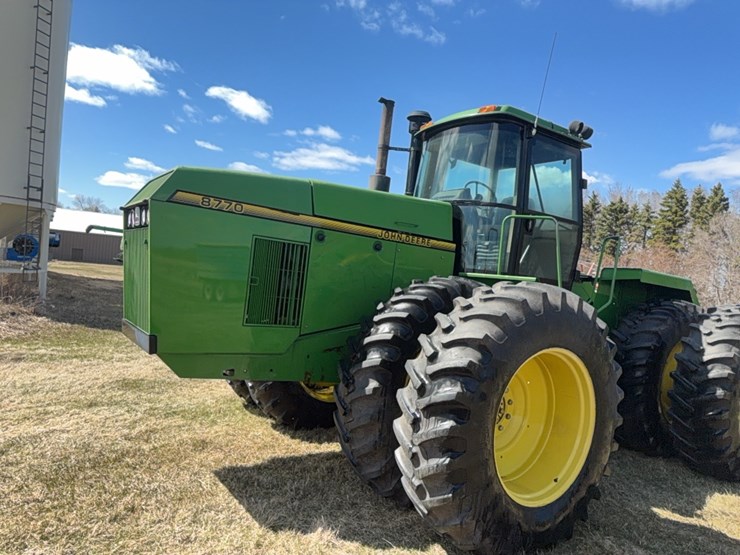 john-deere-8770-image-11