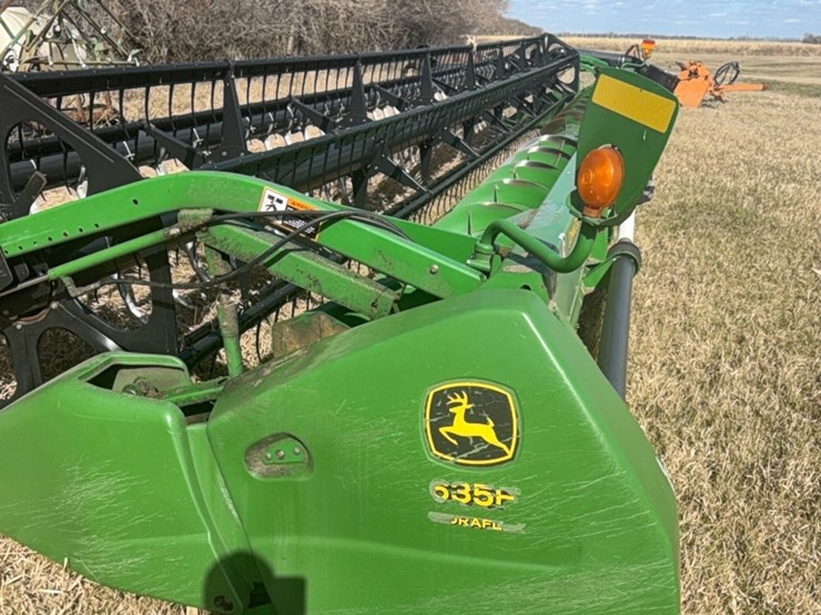 john-deere-635f-image-5