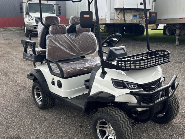 #63-•-4-seat-electric-golf-cart---sdlgc80---white-image-3